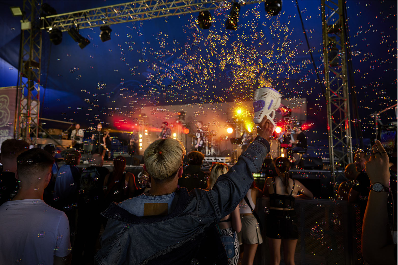 City Stages Collective Electric Picnic with Three Ireland with Bubbles